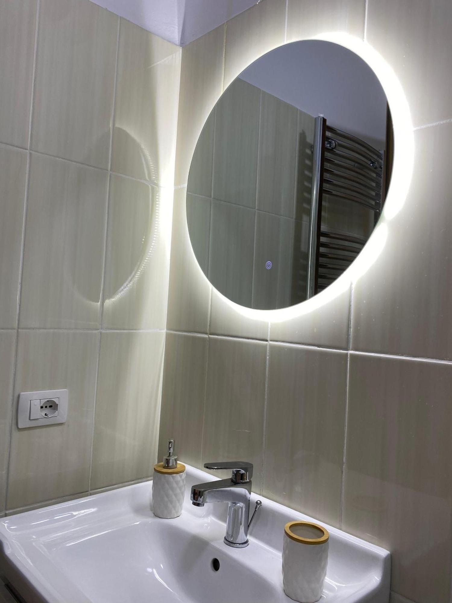 Hotel Vellezrit Guri Тети Экстерьер фото